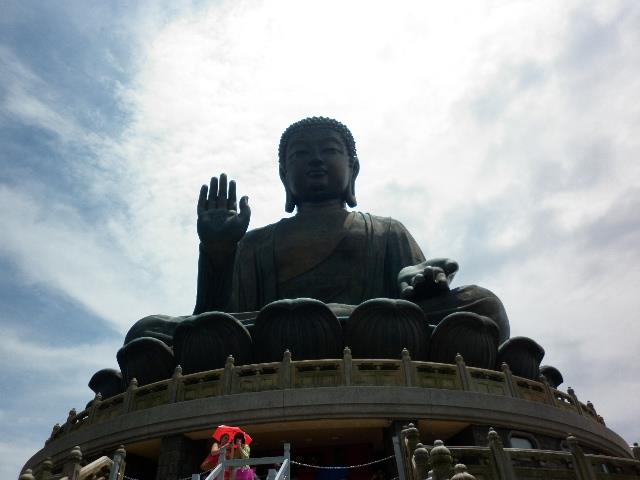 Creo que esta es la mejor de mis viajes en estos 9 años!! El Gran Buda Tian Tan, Ngong Ping, Isla de Lantau, Hong Kong - Griselda Dalesio